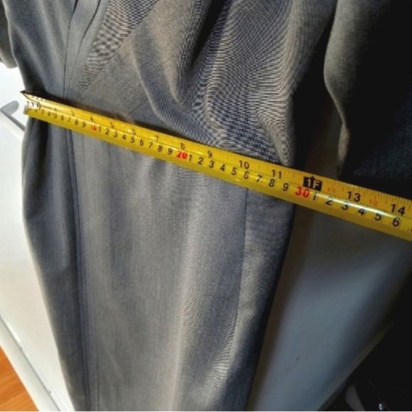 Byon Lars Collection Twist Front Sheath Dress - Picture 6 of 7